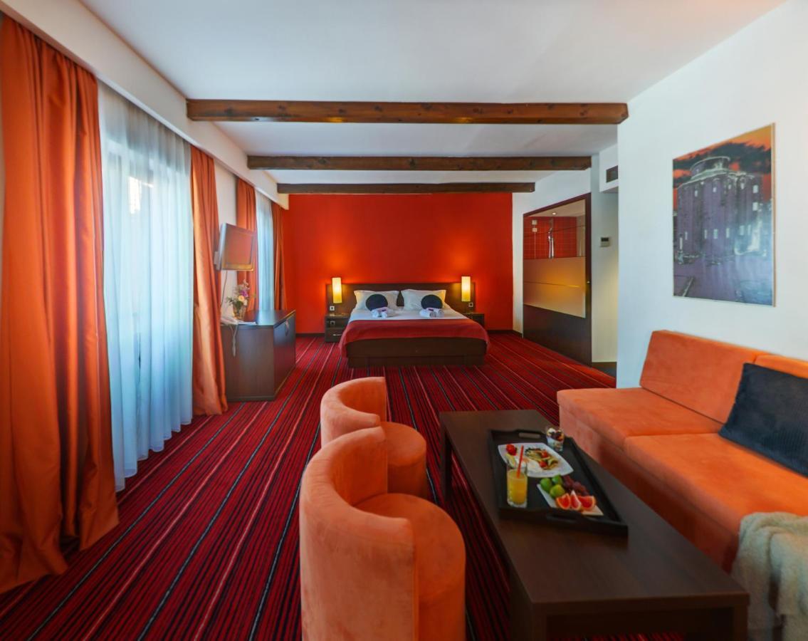 Hotel Villa Donat Sveti Filip i Jakov Buitenkant foto
