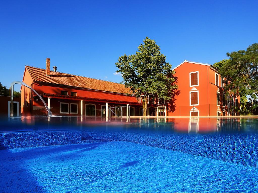 Hotel Villa Donat Sveti Filip i Jakov Buitenkant foto